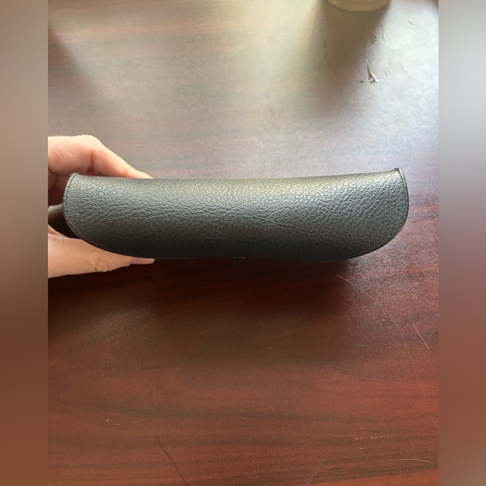 RayBan Sunglasses Case - Picture 4 of 6